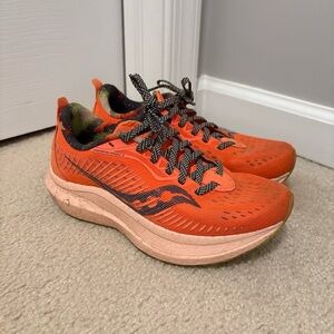 Saucony Endorphin Speed 2 - size 7 campfire story